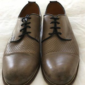 Black and Tan Derby Shoes